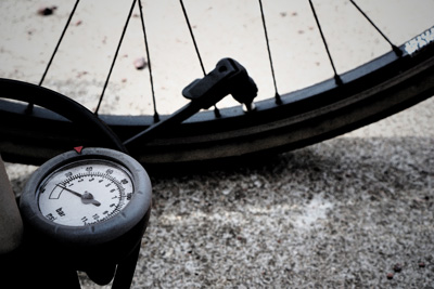 fiets met pomp